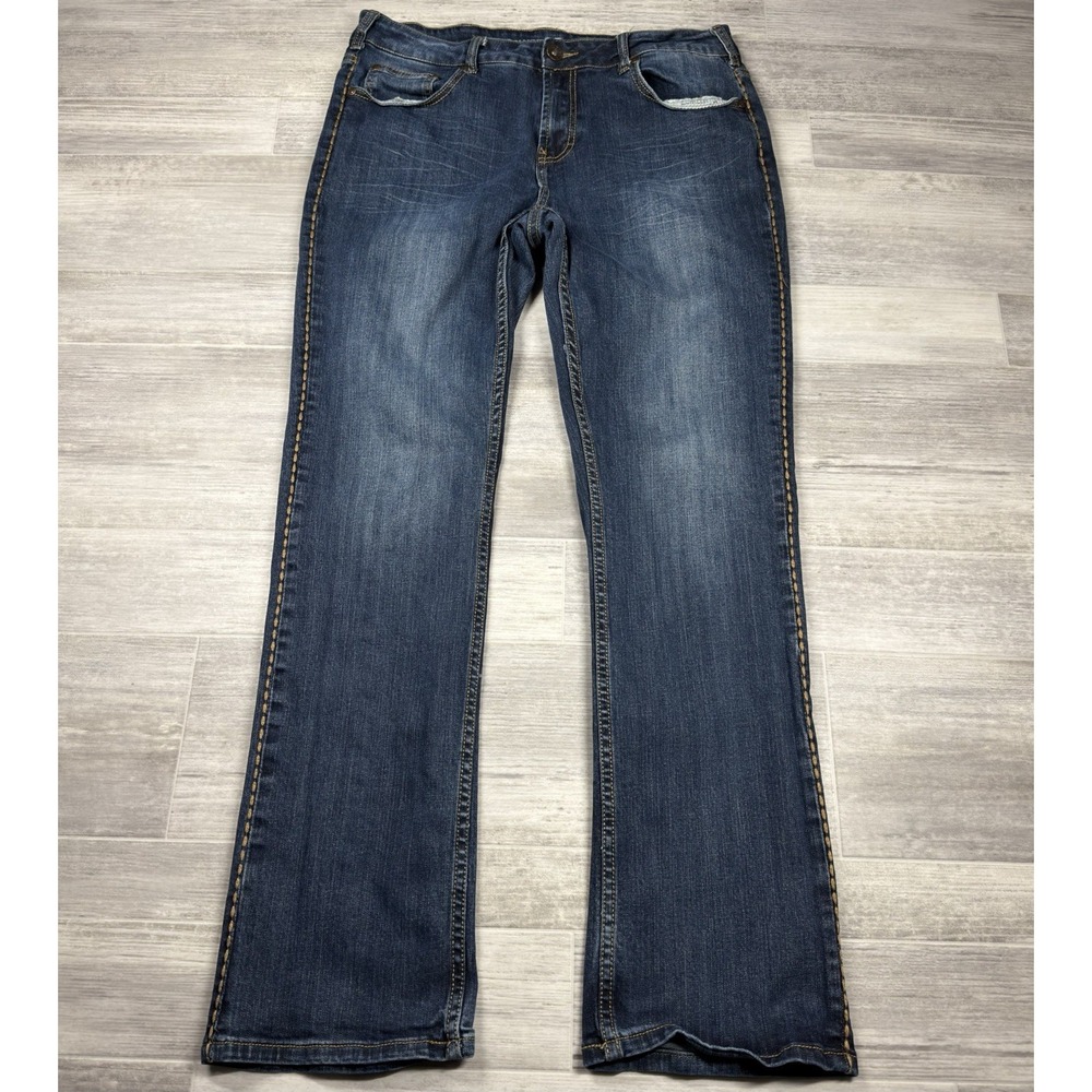Cowgirl Tuff Jeans Women's Size 33 x 33 "Western Edge Dark" Medium Blue Bootcut